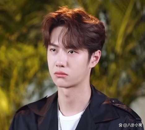 王一博疑似离开乐华 合约变动引发猜测